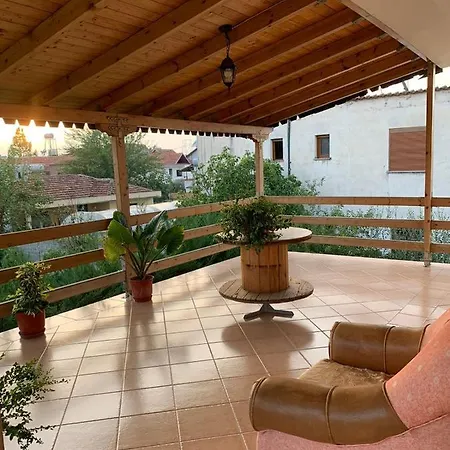 Cerpja Villa Kamëz